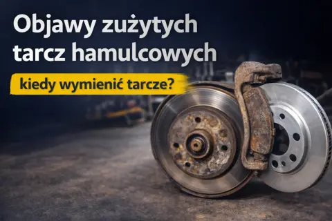 Zużyte tarcze hamulcowe, z widoczną różnicą w grubości, wymagają wymiany.