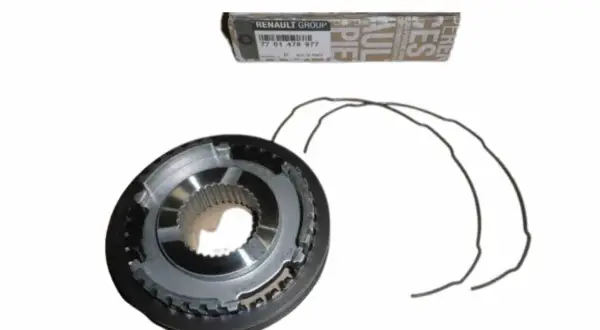 Synchronizator 2 biegu Renault, część zamienna do skrzyni biegów. W zestawie z pierścieniami.