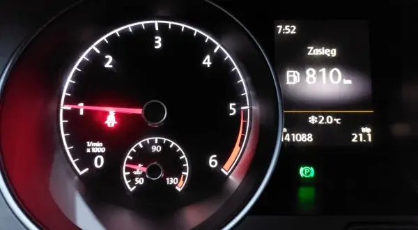 Ile trwa wypalanie DPF na postoju? Czas, koszty i co dalej?