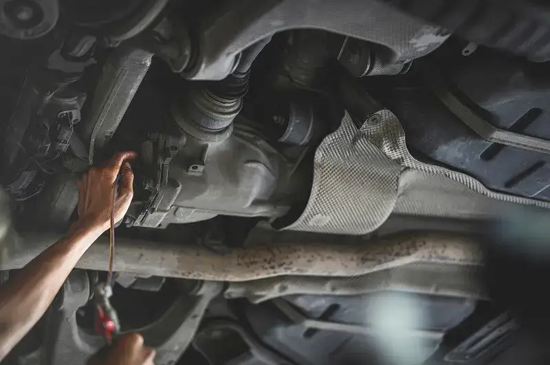 Uszkodzony mechanizm różnicowy objawy