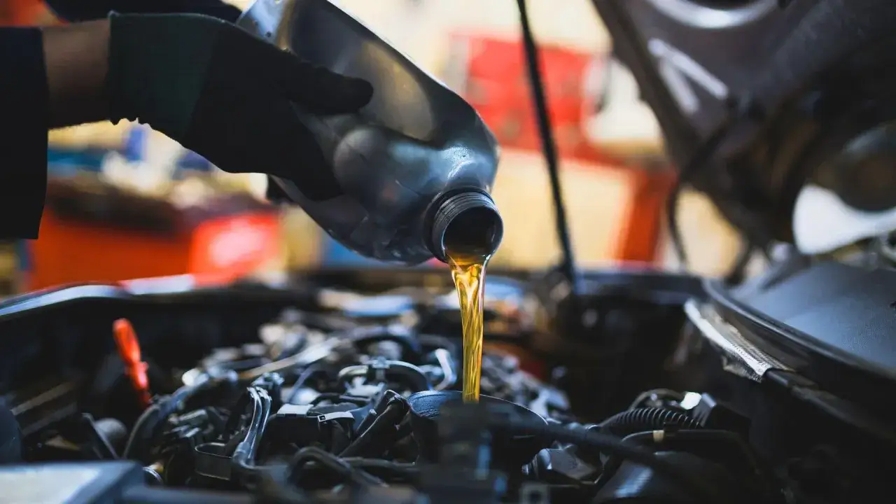 tabela kosztów wymiany oleju i filtrów diesel, warsztat samochodowy wymiana oleju