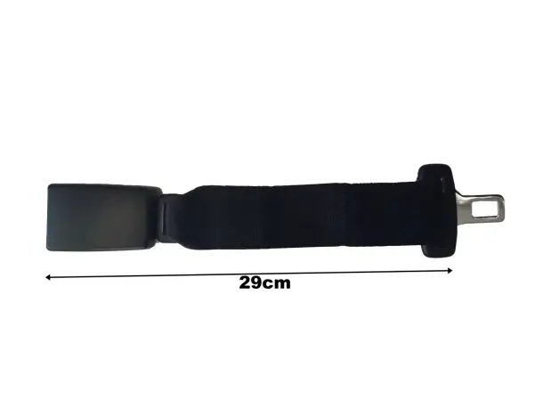 Czarny przedłużacz pasa bezpieczeństwa o długości 29cm, z metalową klamrą i zaczepem.