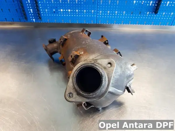 DPF Opel Insignia: Objawy zapchania, przyczyny i legalne rozwiązania
